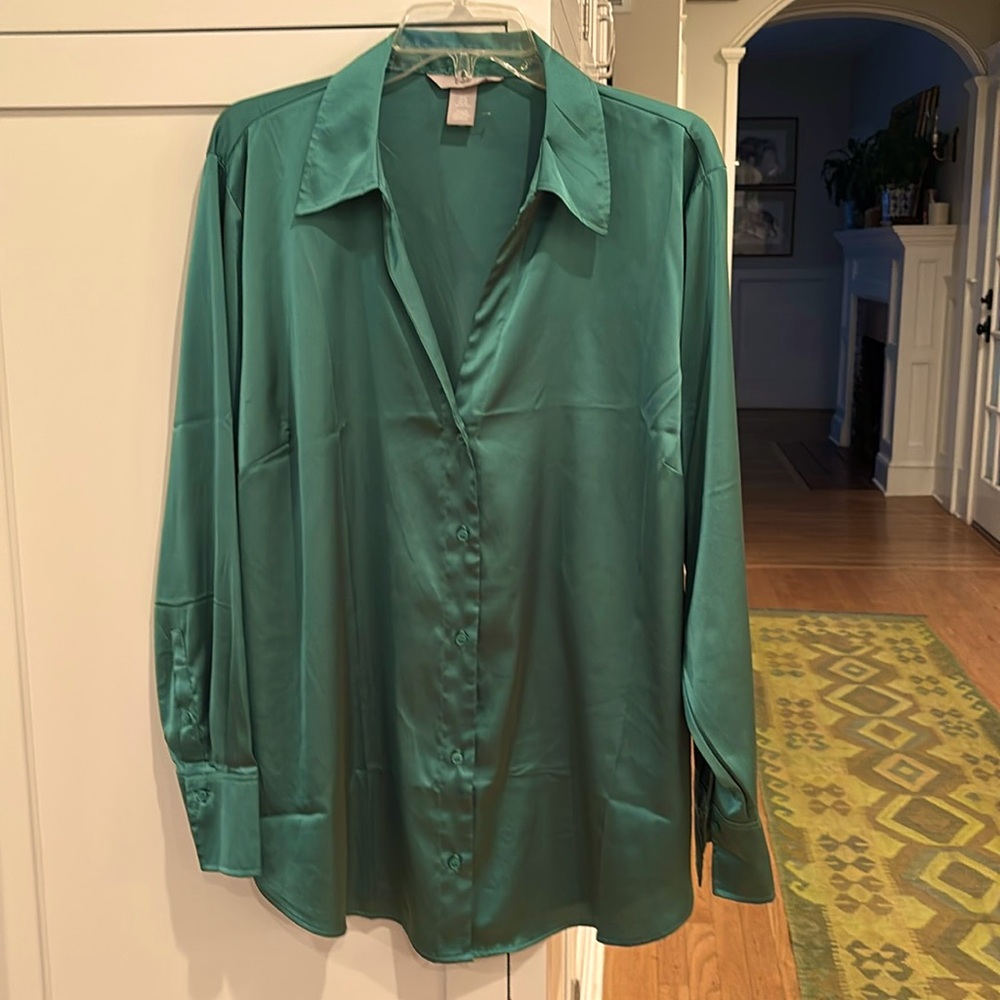 H&M green satin blouse